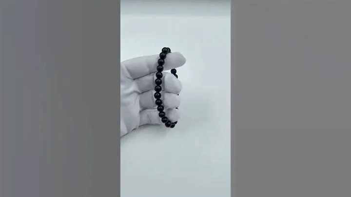 Браслет из натурального камня Шунгит с вставкой из чёрного Агата. Диаметр 8 мм.